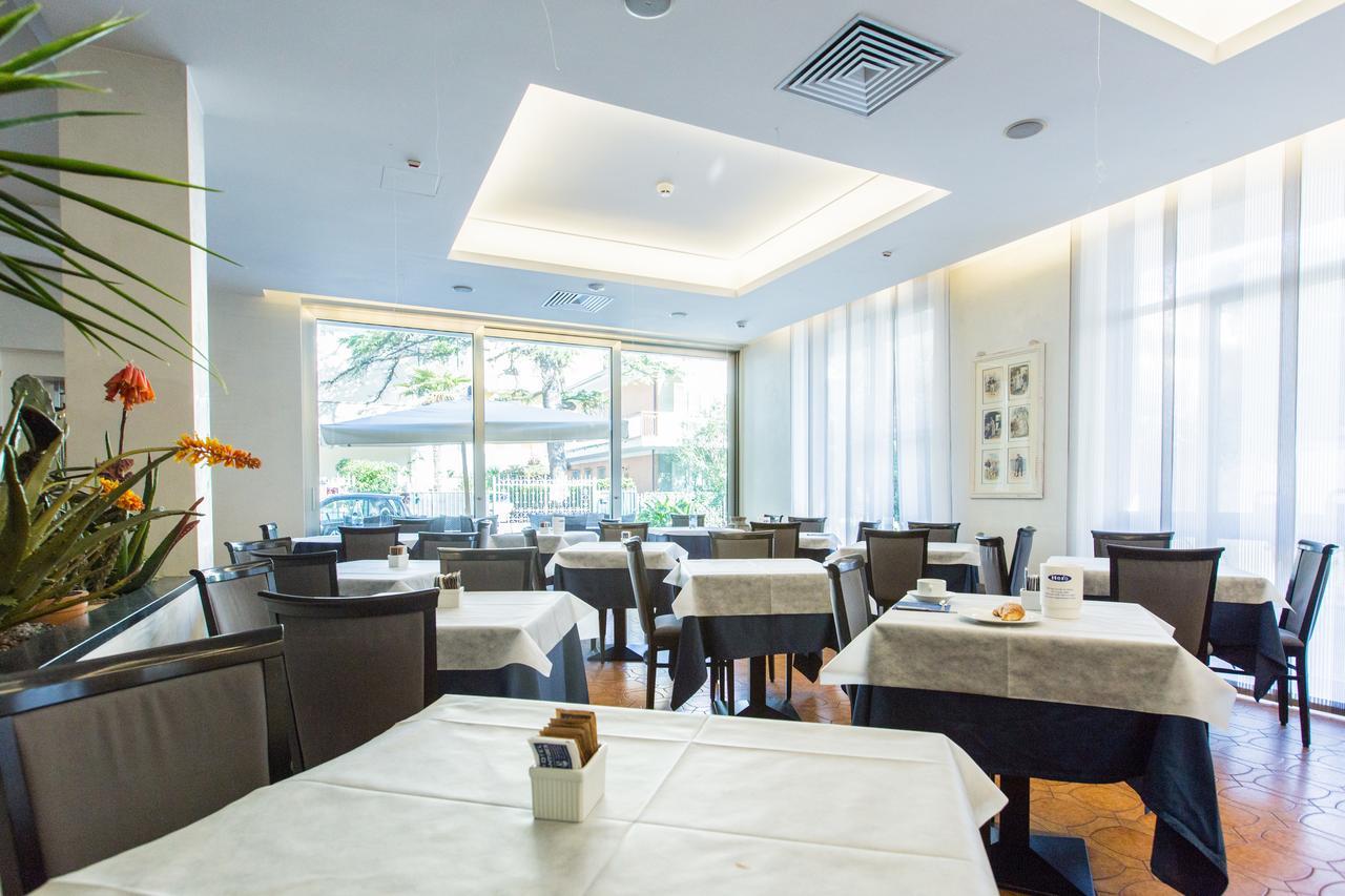 Hotel Nautilus Riccione Zewnętrze zdjęcie